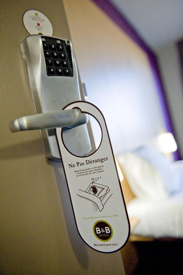 B&B Hotel Saclay Esterno foto