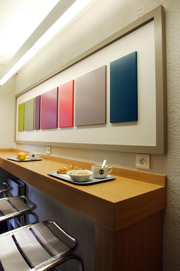 B&B Hotel Saclay Esterno foto