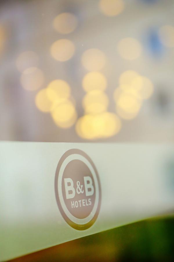 B&B Hotel Saclay Esterno foto
